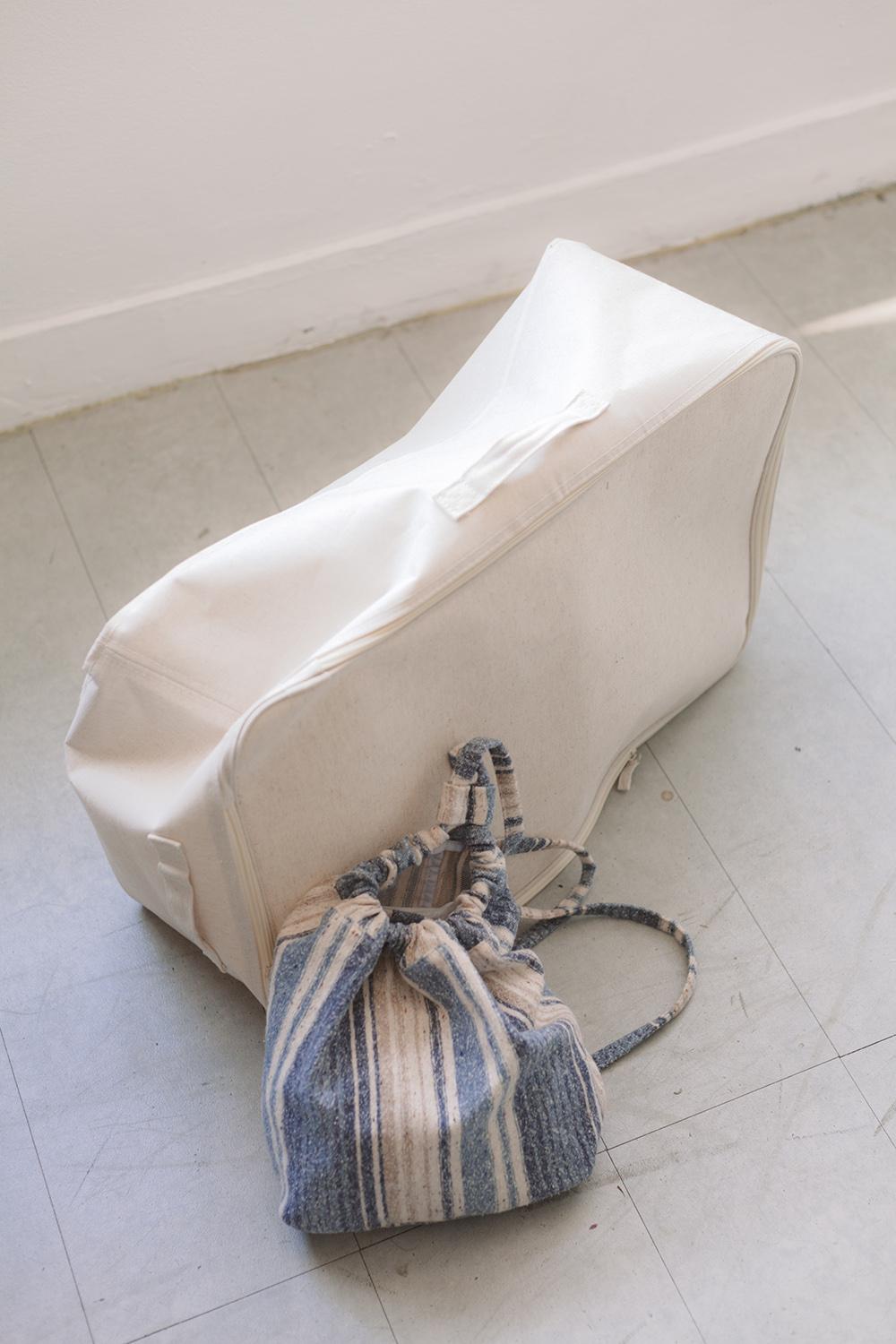 Love knot bag -sand stripe