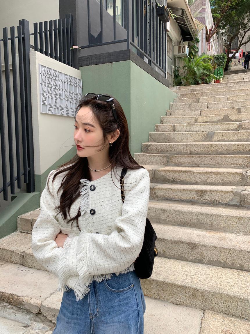 봄 세련된 블랙화이트 자켓