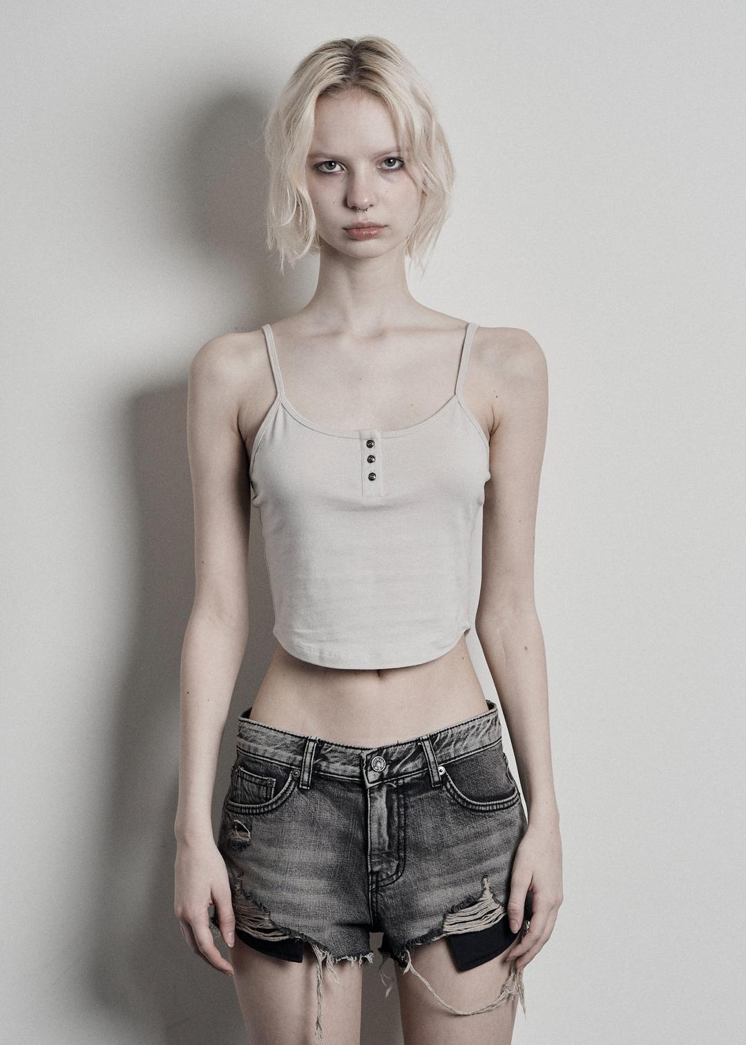 SOFT BUTTON SLEEVELESS, BEIGE