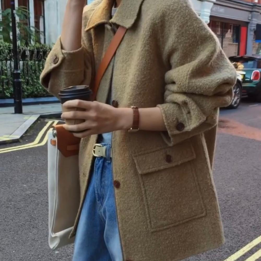 오버테이크 overtake 부클 핸드메이드 점퍼 하프 코트