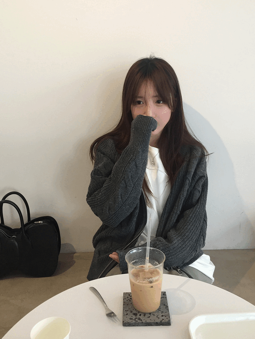 레일 케이블 투웨이 니트 집업 (4c)