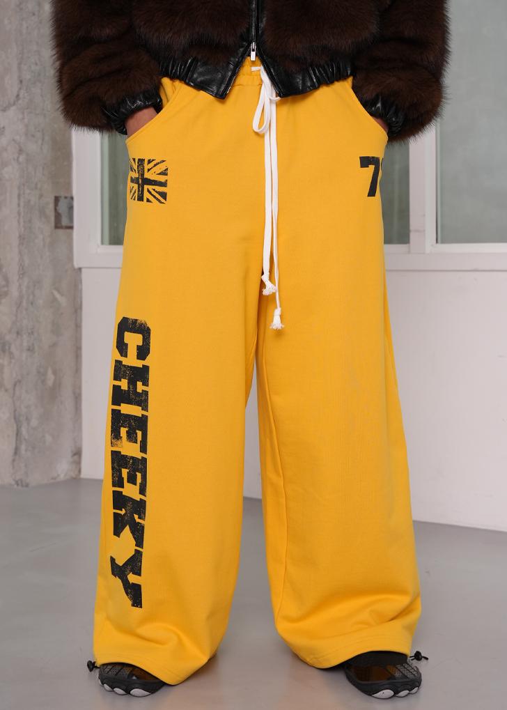 Lucky Cheeky sweat pants (yellow)(10/16 delivery)