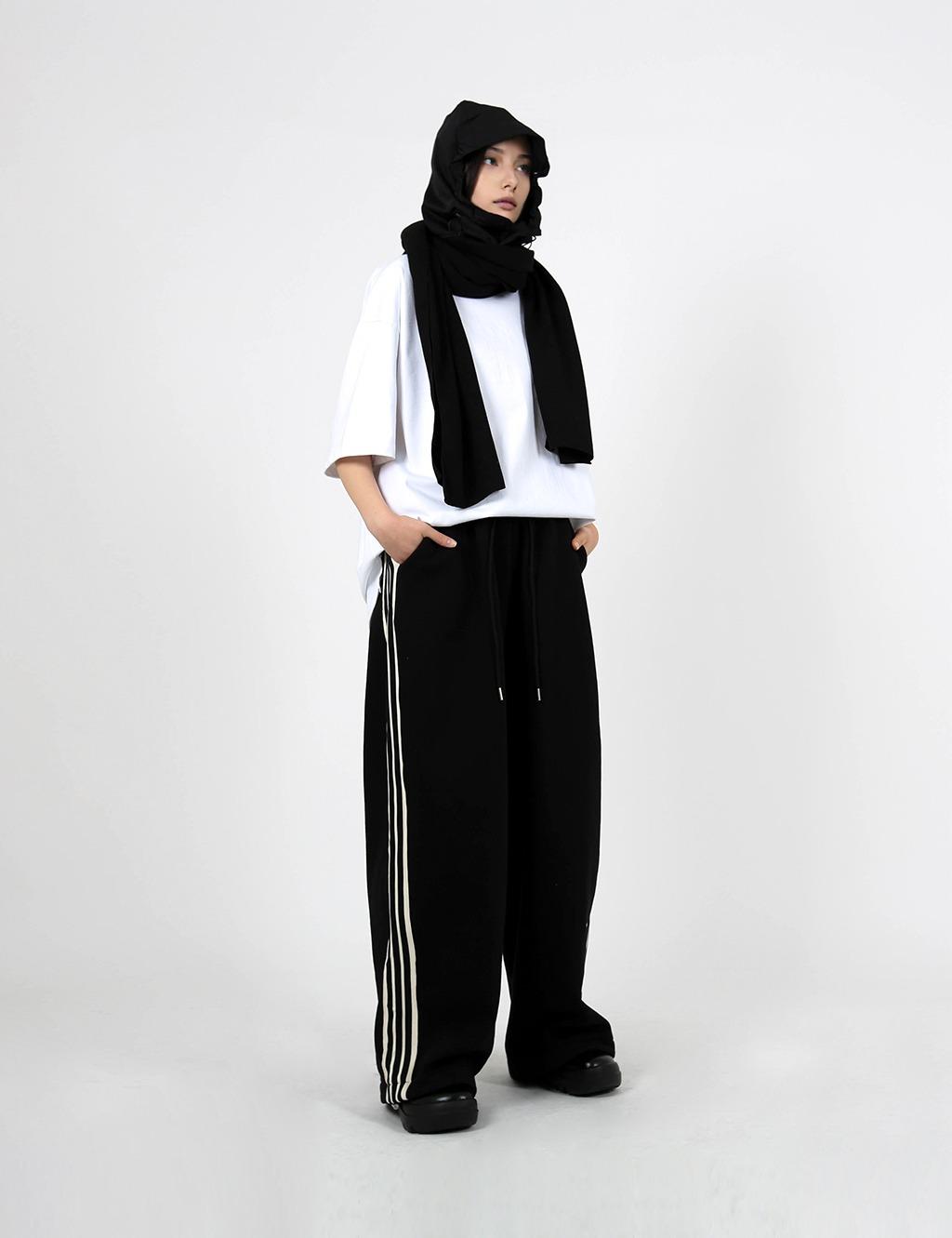 엠보 플러피 트랙 팬츠 남녀공용 TPBPT144X