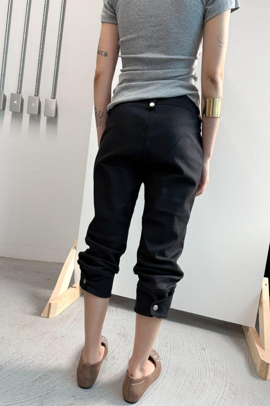 팁씨 relic capri pants