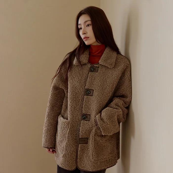 리버시블 하프 무스탕 자켓 [헤이즐넛]