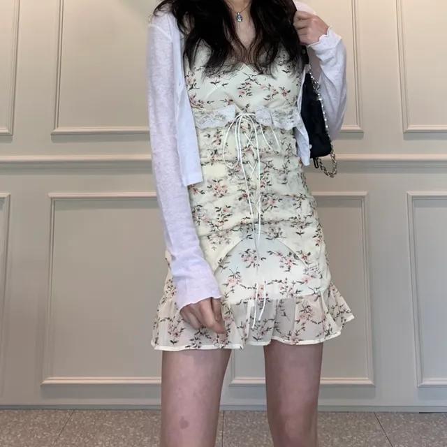 (주문폭주)(순차발송) 핏보장 빈티지 하이틴 유니크 플라워 레이스 리본 코르셋 끈 나시 원피스 A라인 끈 조절 가능