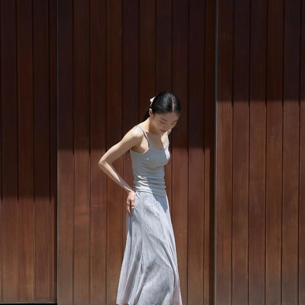 flared panel skirt (ash beige)