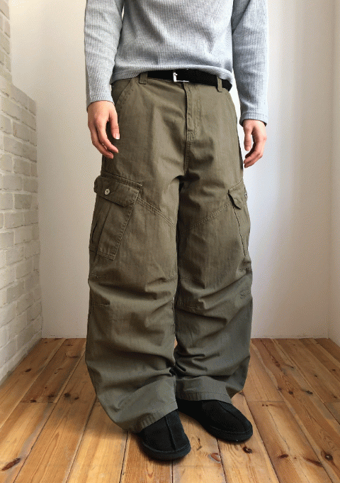 레이트 헤링본 카고 팬츠