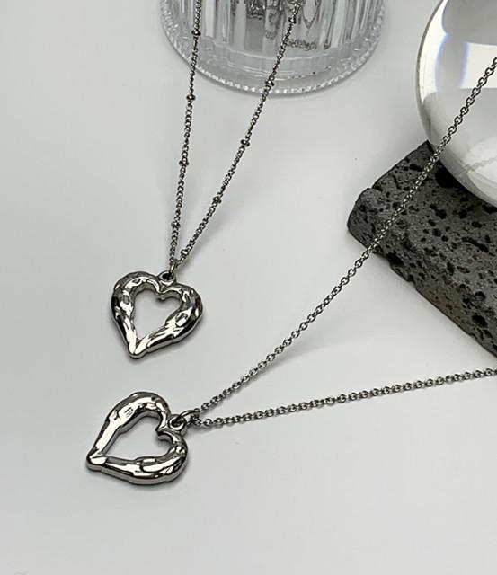 써지컬스틸 체인 에스닉 하트 목걸이