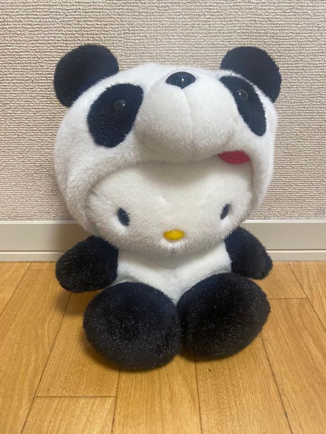 산리오 Sanrioチャーミーキティ ブラックオパール ぬいぐるみ - 위시버킷