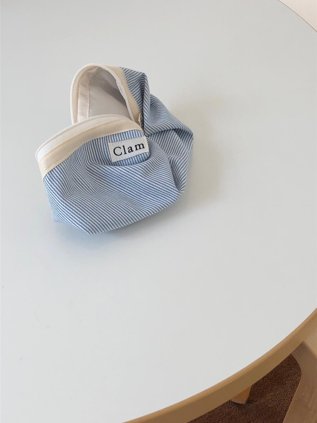 Clam round pouch _ Little stripe