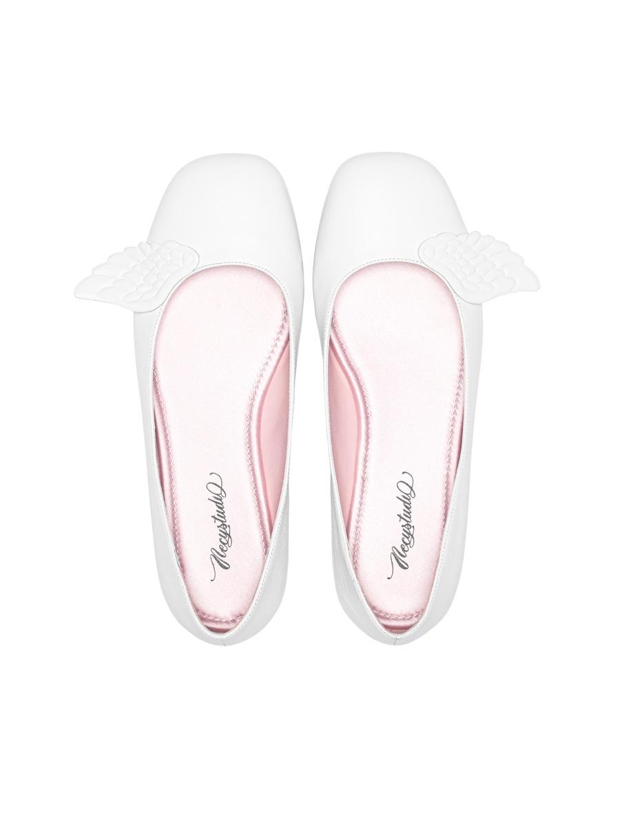 NECY STUDIO Heavenly Wing Flat Shoes