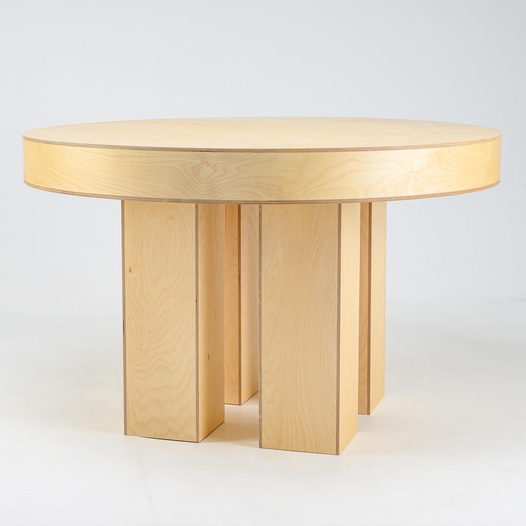 P. Table (Natural)