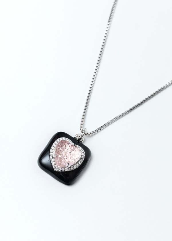 DEPARTMENT Heart Necklace - Black/Pink on Garmentory