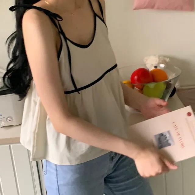 (2col)오브투 배색 리본 끈나시 브이넥 프릴 코튼