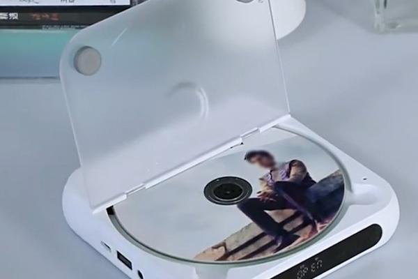 [해외] 충전식 무선블루투스 CD플레이어 휴대용 포터블 KC918