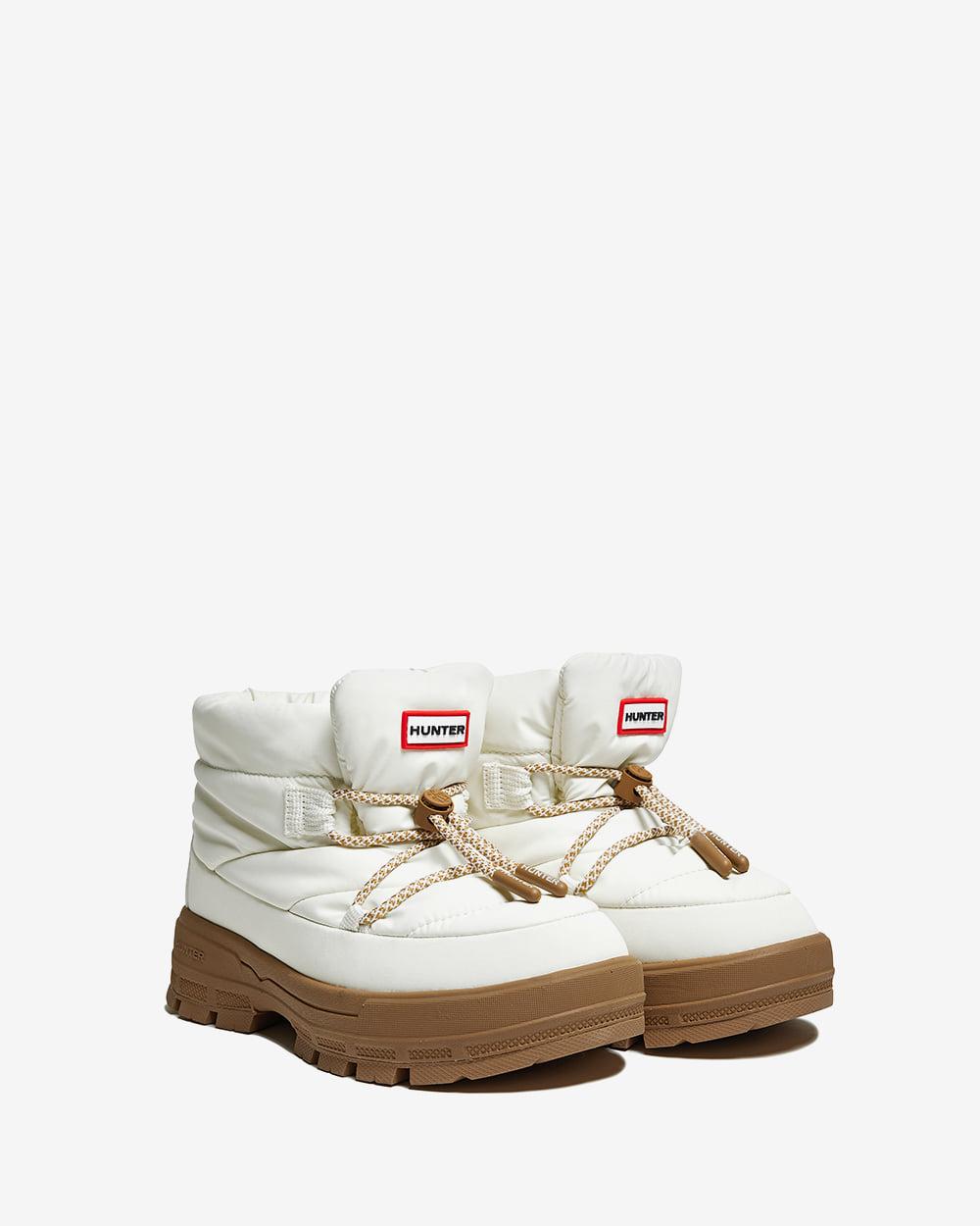 [WOMEN] 익스플로러 온 푸퍼 레이스업 부티 - 화이트윌로우 HDWK103FBZWWG