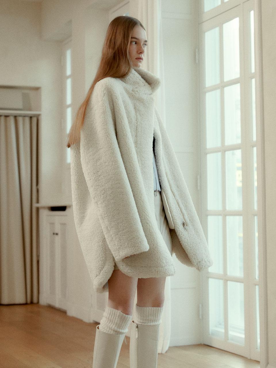 [10th] NU MOUTON Shearing Reversible MIDDLE Mustang Coat_Ecru Ivory
