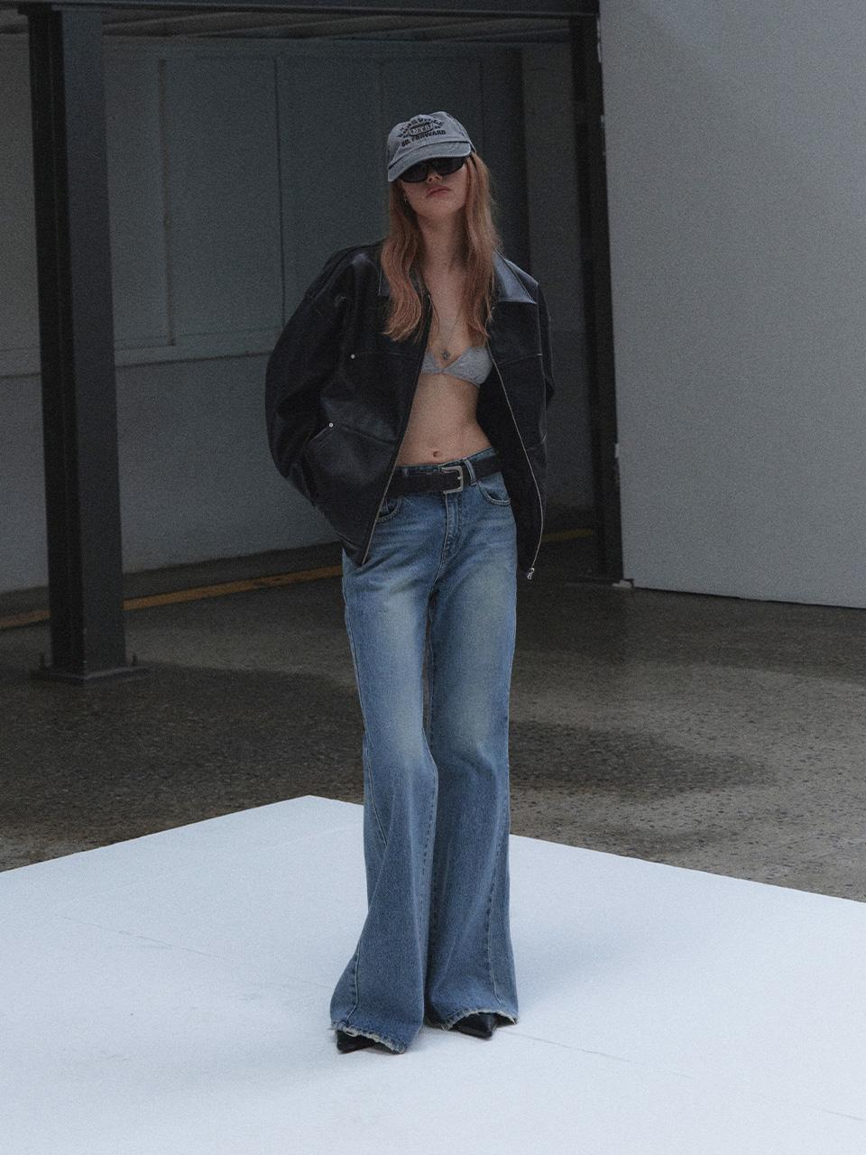 BAY DAMAGED FLARED JEANS_MID BLUE