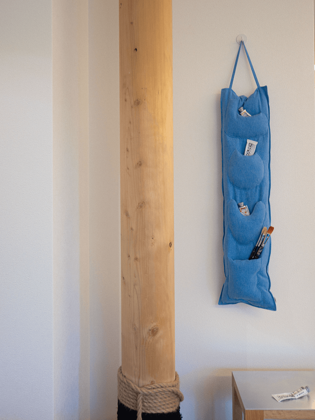 Scrambled Eggs🥚 러브 행잉포켓_ blue