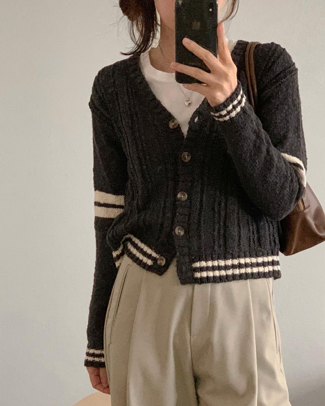 코튼온 걸즈 브이넥 배색 라인 스트라이프 니트 가디건