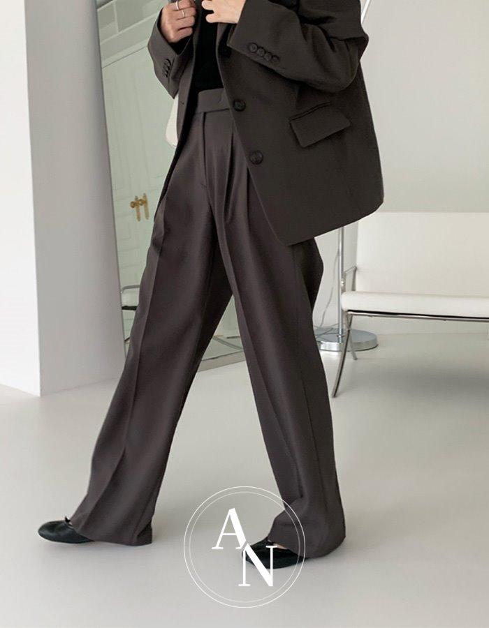 [MADE] classy slacks