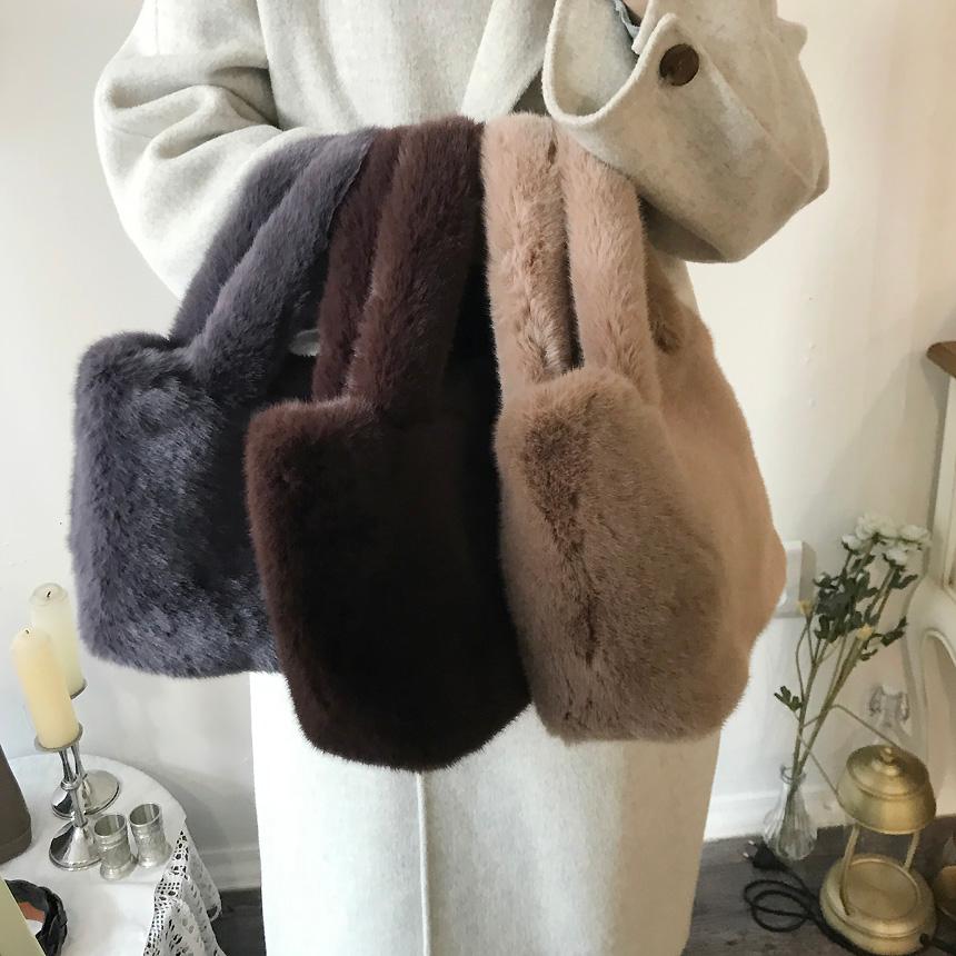 페이크퍼 밍크 가방 스퀘어 토트백 부드러운