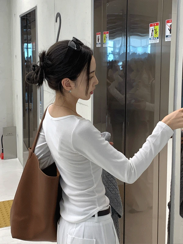 이블린 언발 U넥 긴팔티 / 4color