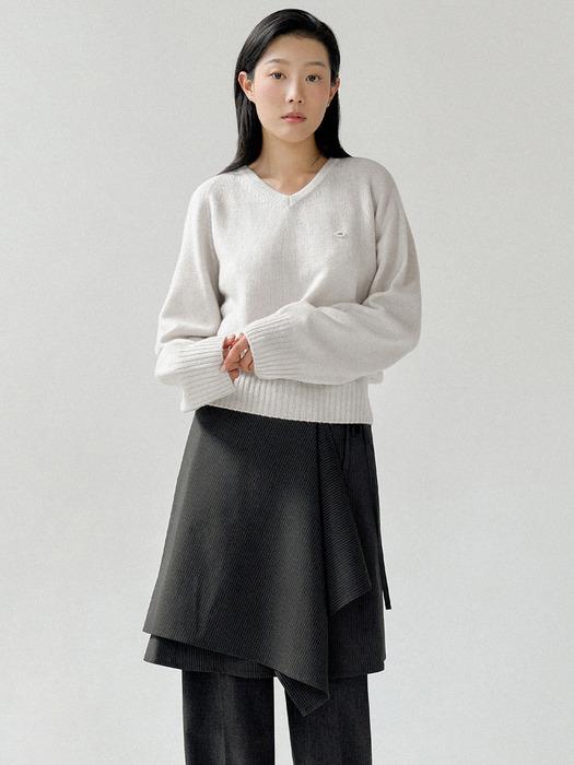 Powder v-neck knit (Silver gray)