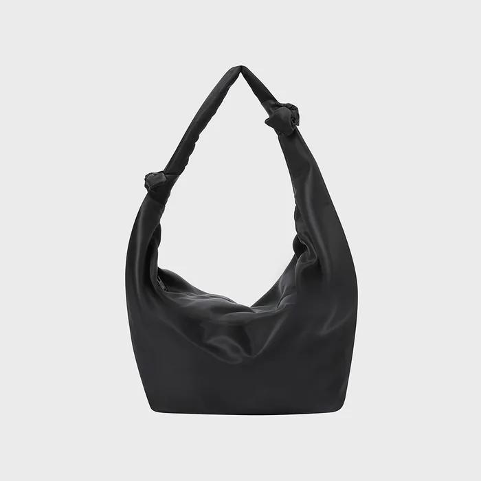 Classic Knot Hobo Bag [Black]
