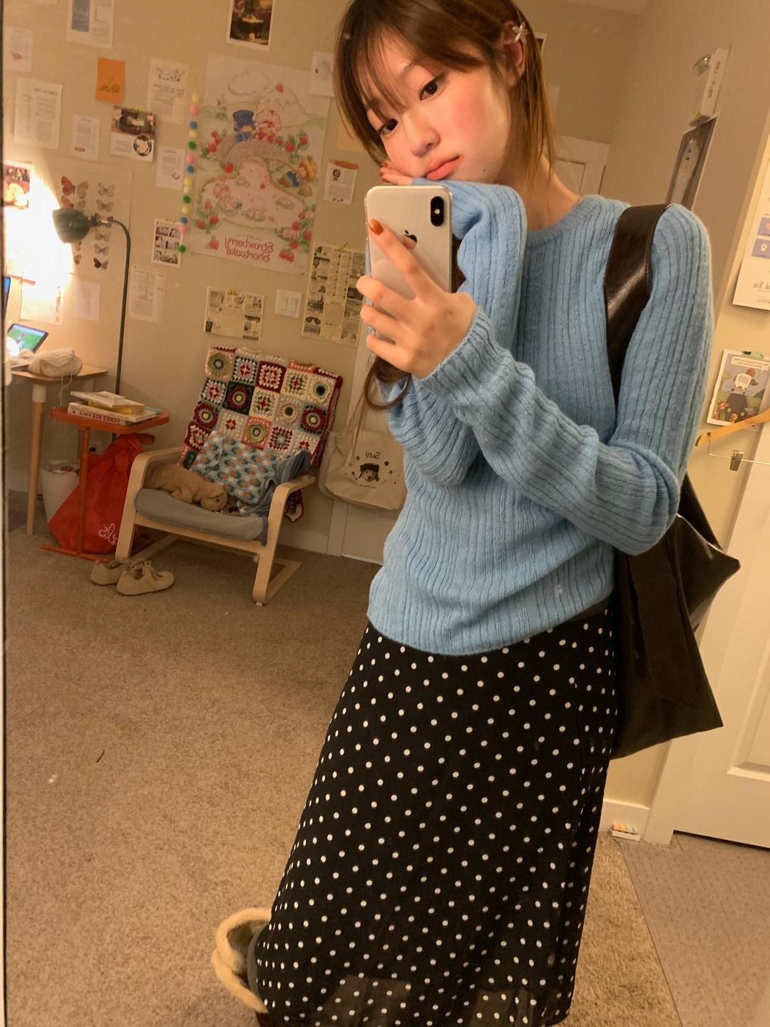 보우아카이브 Nora sweater