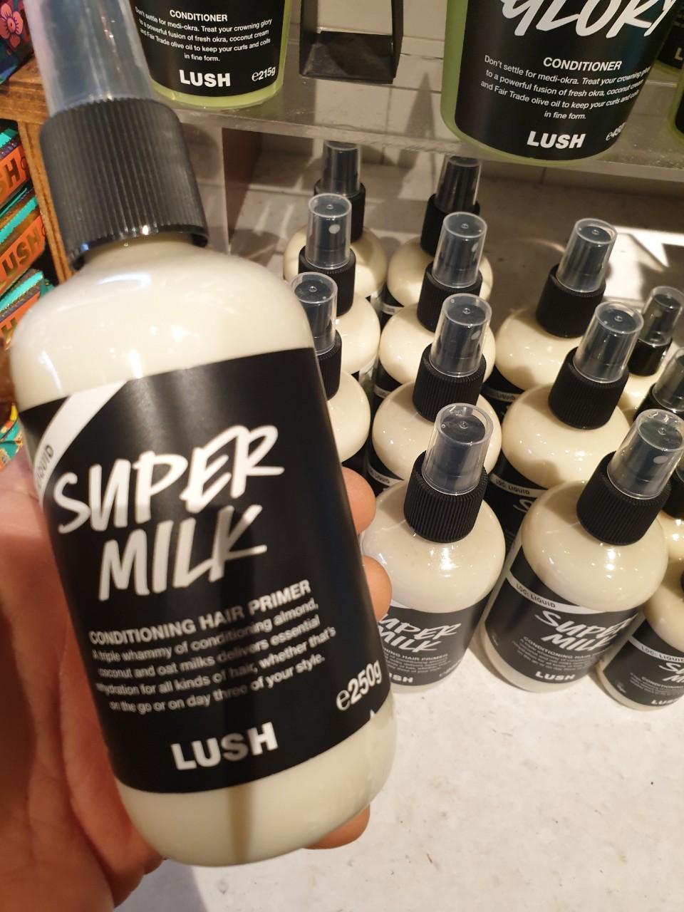 러쉬 수퍼 밀크 컨디셔닝 헤어 프라이머 250g