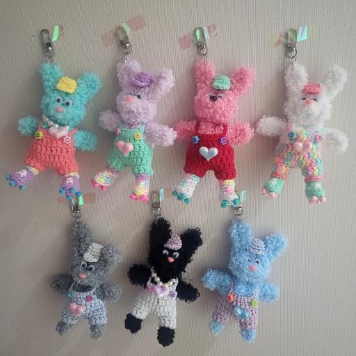 🐰⛸️ (두번째) 90's 키치 토끼 인형 백참 키링