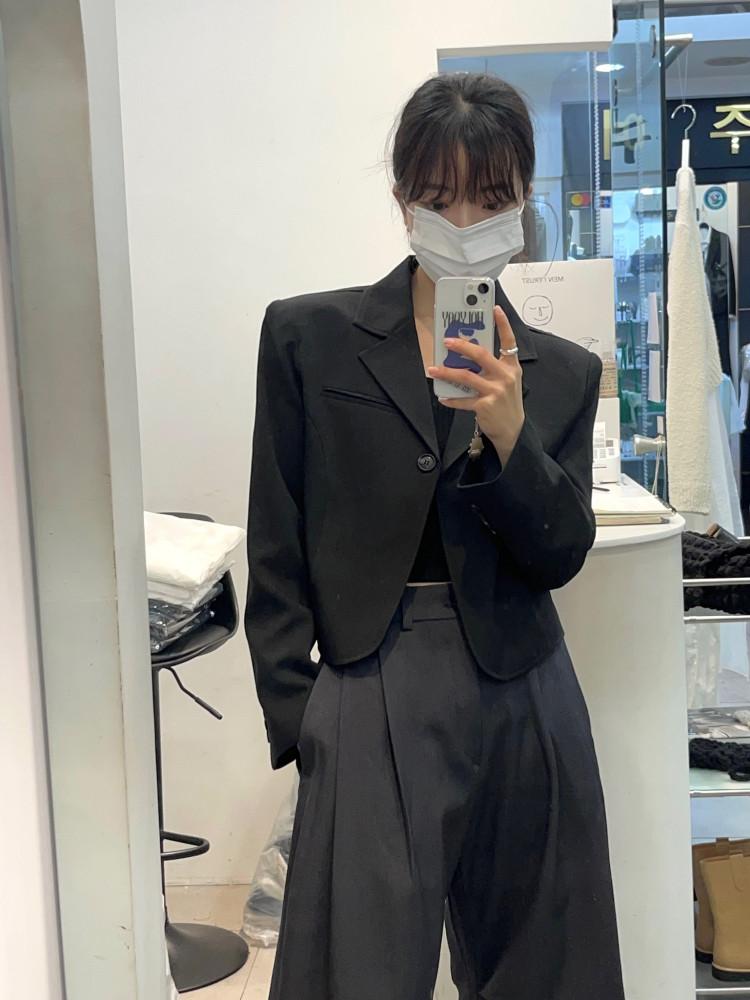 블랙 크롭 원버튼 자켓