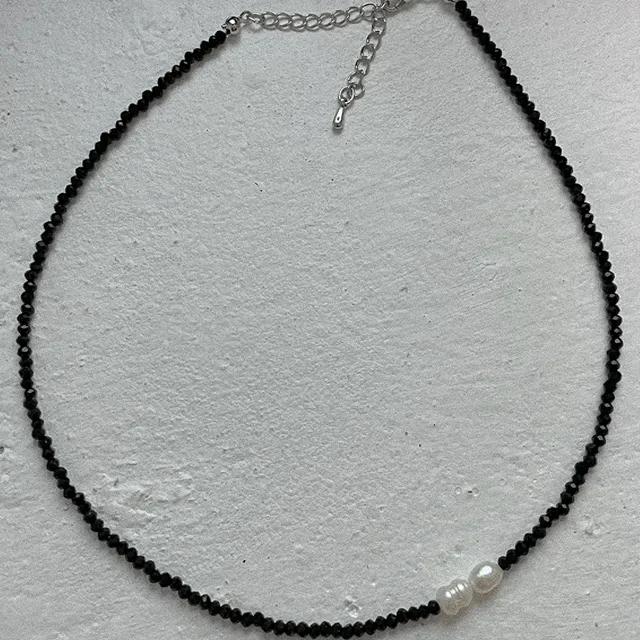 론델 블랙비즈 담수진주 초커 목걸이 (1color)