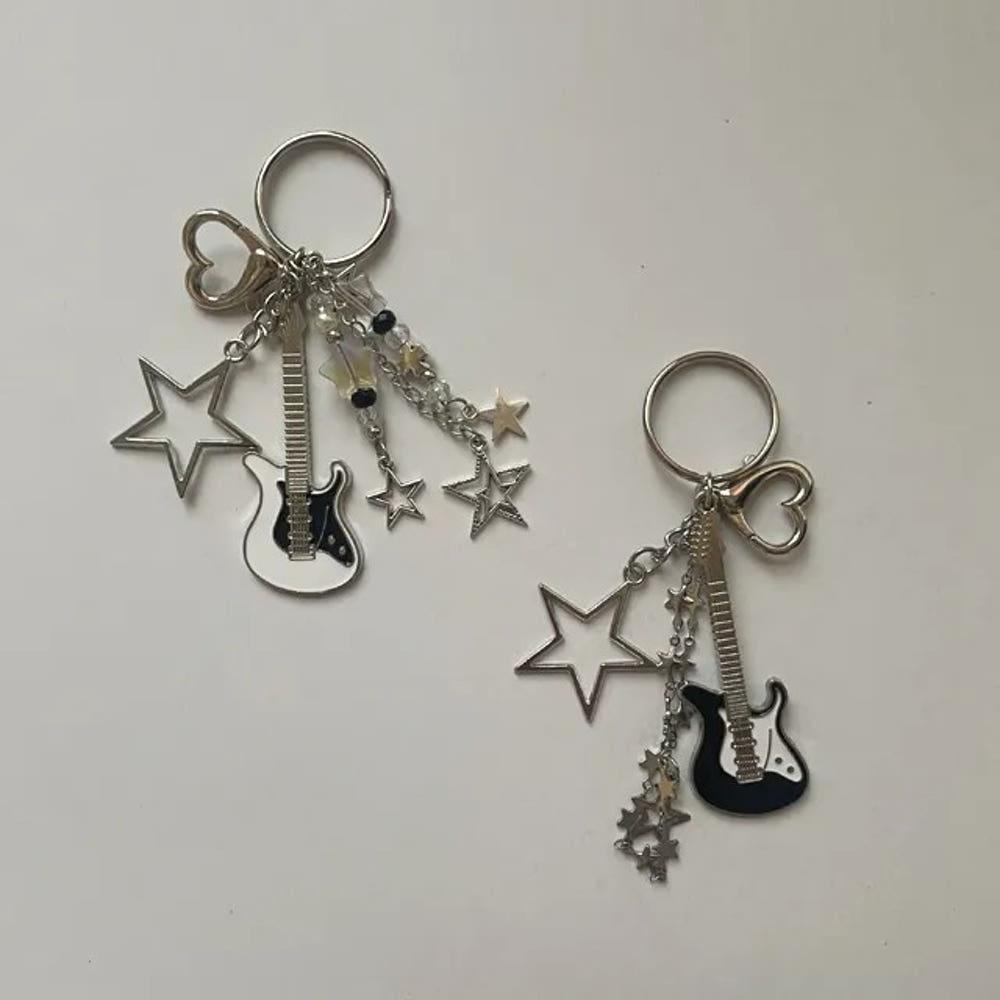 기타 모양 키링