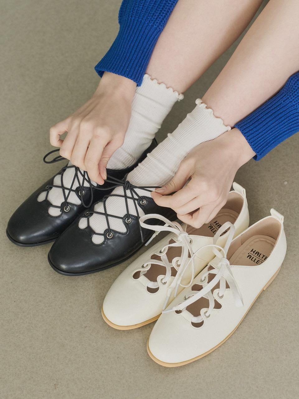 알뜨알레 웨이브 레이스업 로퍼 HA2509