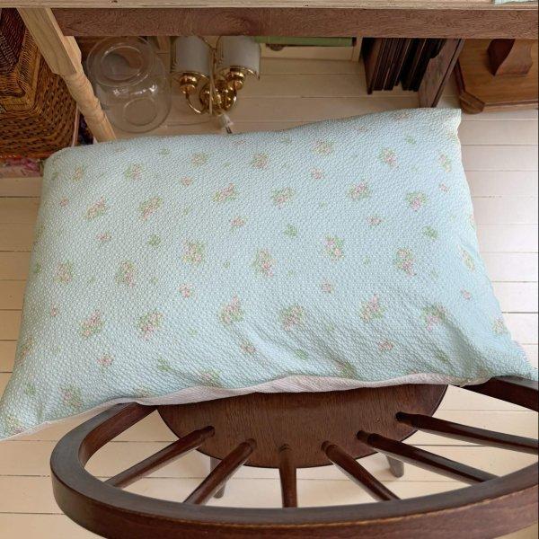 soapy mint bedding  (pillow cover)