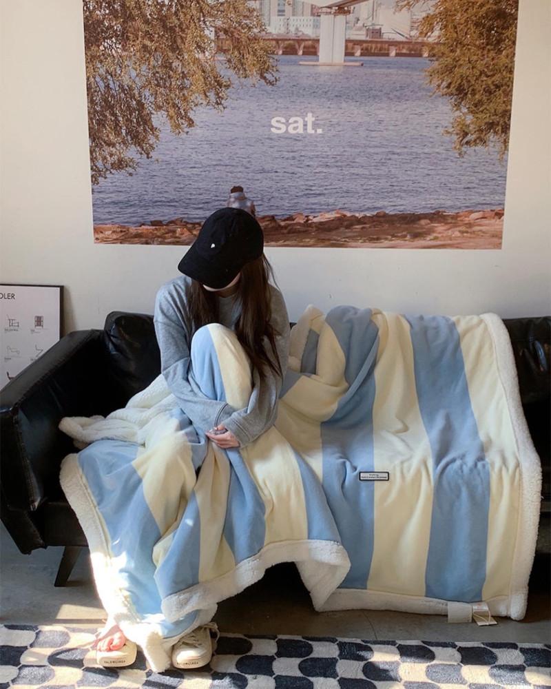 6 TYPE SOFT 유니크 소프트 스트라이프 담요