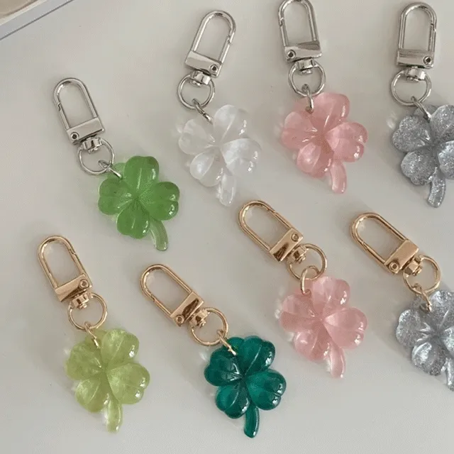 [ 당일출고 / 럭키 🍀] 행운의 네잎클로버 럭키 호마이카 클로버 연초 수능 응원 우정 생일 선물 핸드폰고리 열쇠고리 에어팟 키링