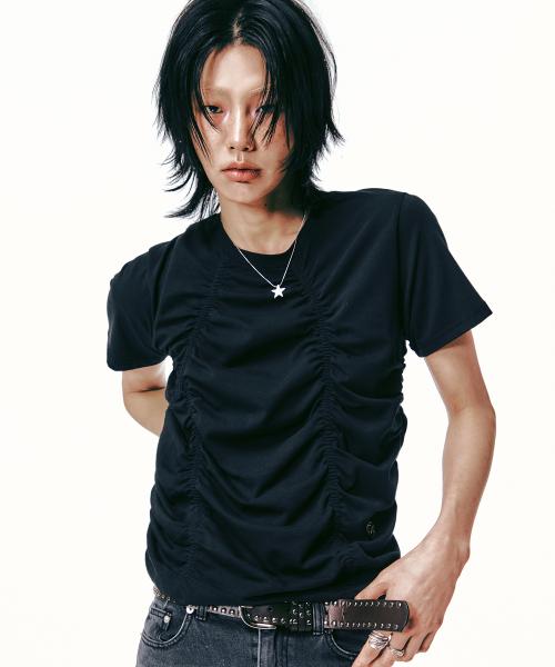 [0055] 프론트 셔링 반팔 티셔츠 (Black)