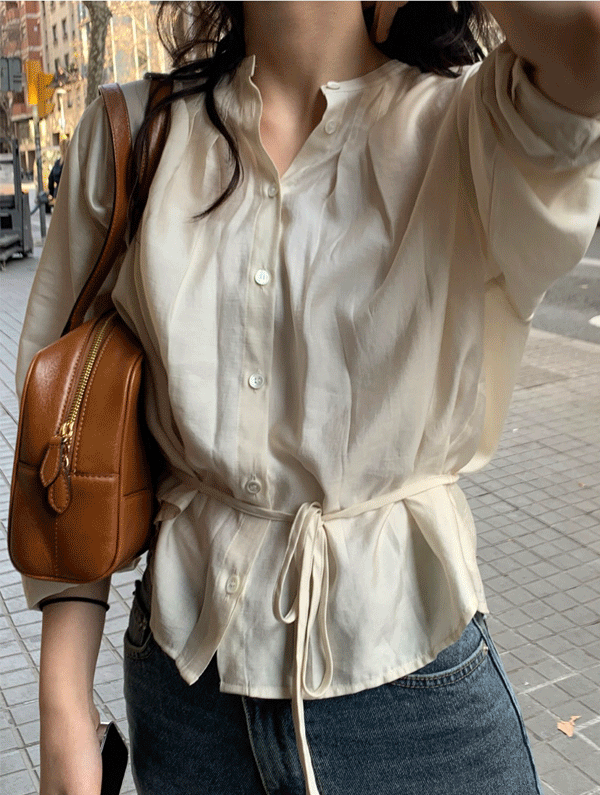 오브이베브 Barca string blouse스트링블라우스/프렌치블라우스/봄신상/가을/하객룩/블라우스/스트링/출근룩/봄