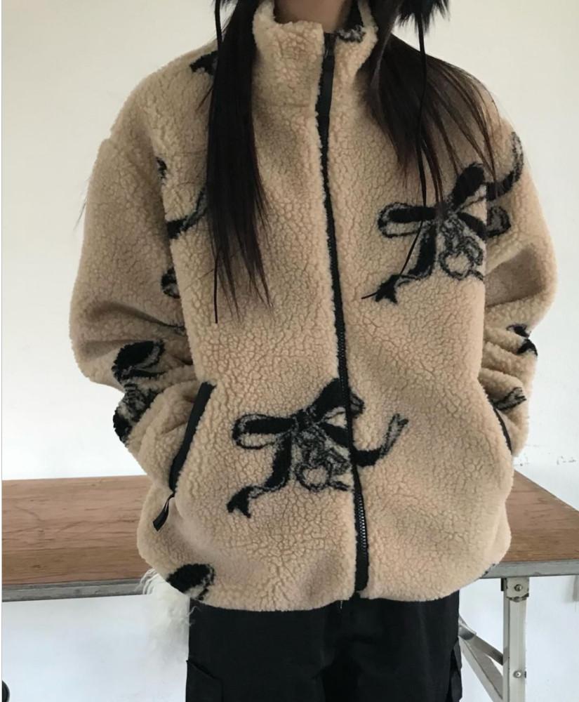 weare 위아 리본 후리스 점퍼 (beige)