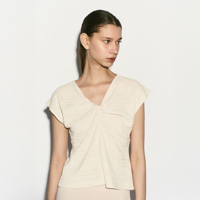TWIST FRONT CROCHETED TOP