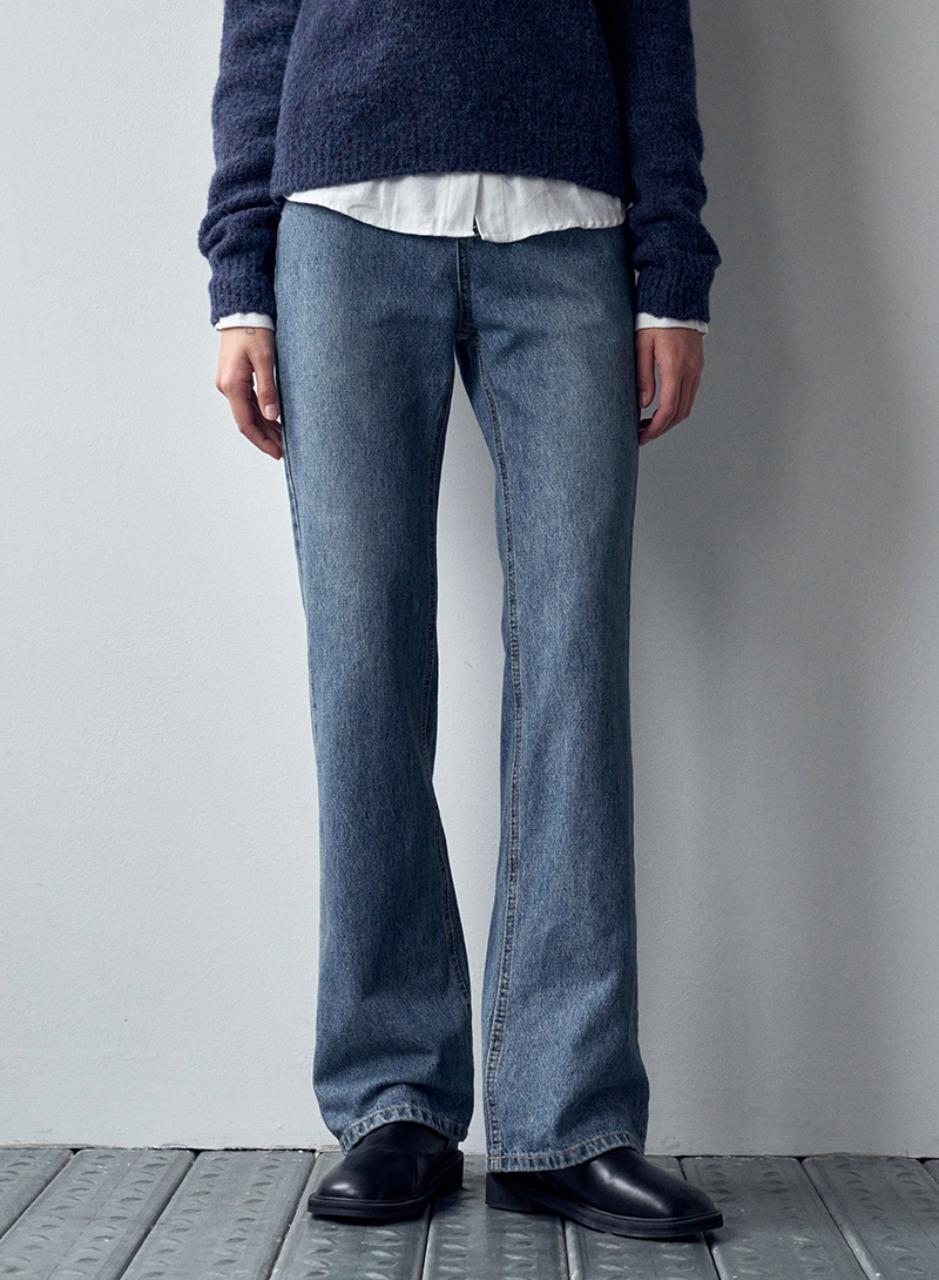 유즈얼 부츠컷 데님 팬츠 - 블루