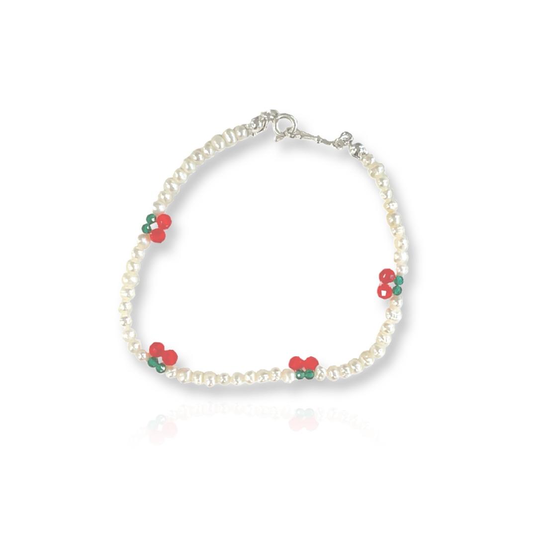 Pearl Small cherry Bracelet
