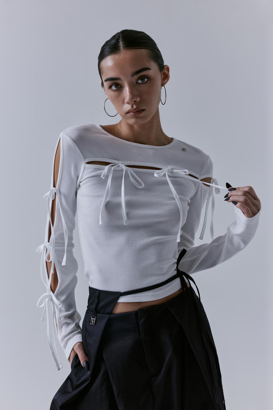 Slit Strap Long Sleeve [ White ]