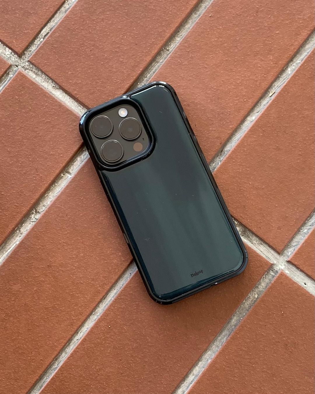 mysterious case (green) - epoxy, glass, magsafe