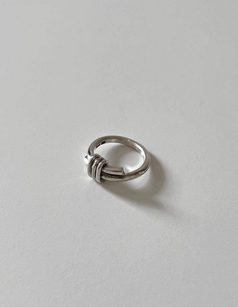 TES - CORAL RING