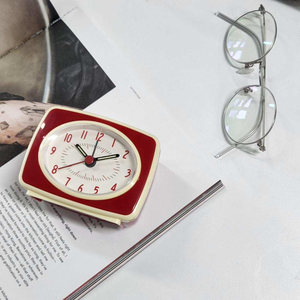 레트로 감성 빈티지 80년대 아날로그 저소음 알람 빈티지 탁상 시계